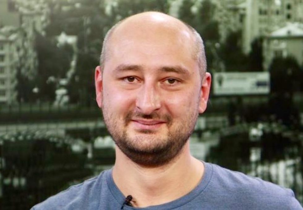 Prominent Russian journalist who criticized Kremlin shot dead in Kiev