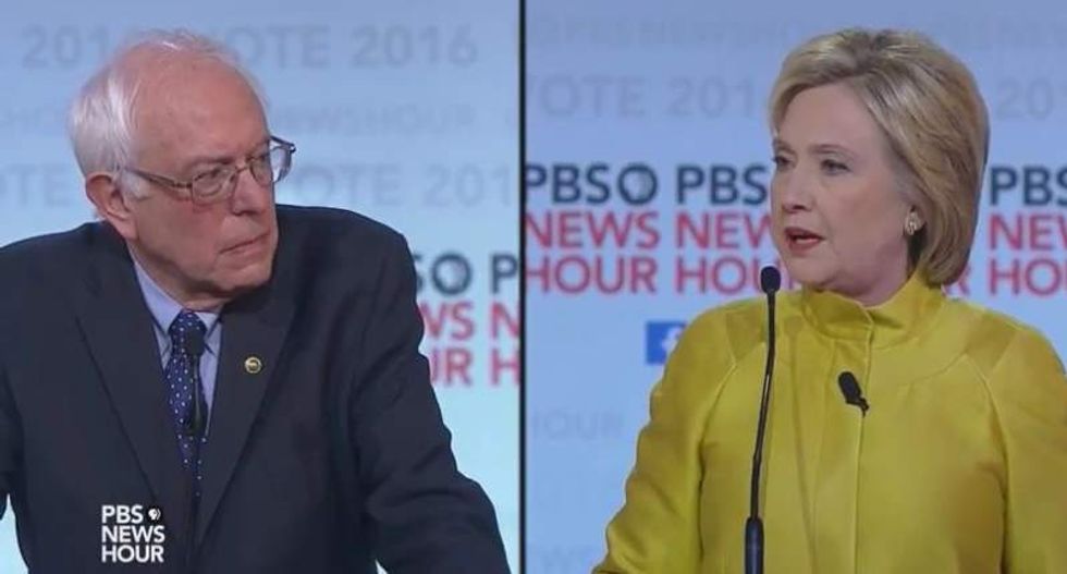 Clinton and Sanders agree to April 14 debate in Brooklyn: CNN