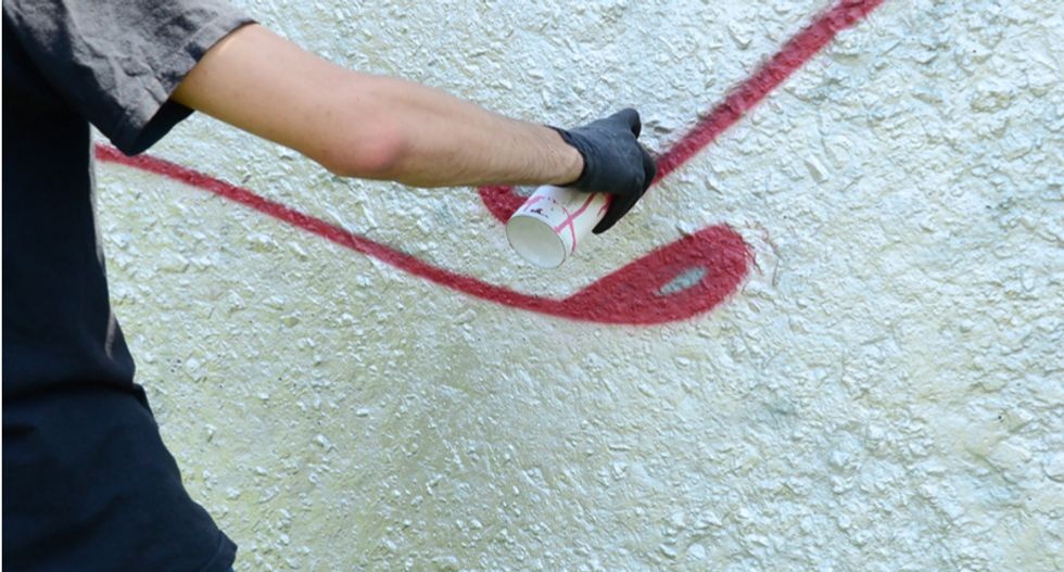 A Missouri Irish market was vandalized : 'Immigrants not welcomed'