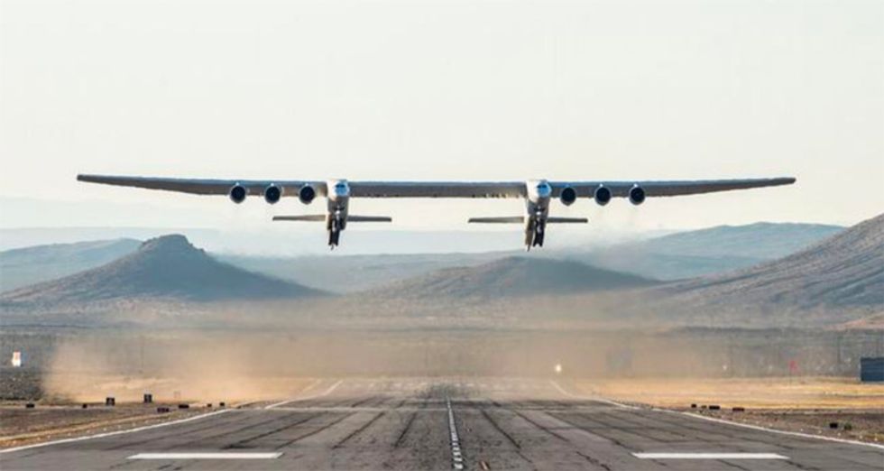 World's largest plane makes first test flight