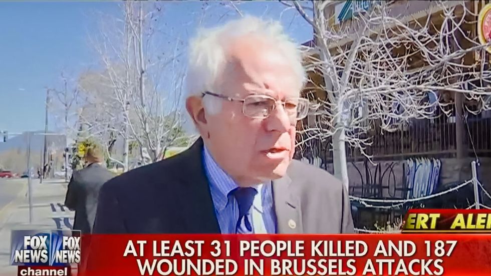 Bernie Sanders rejects Trump-Cruz xenophobia: Targeting Muslims is 'unconstitutional' and 'wrong'