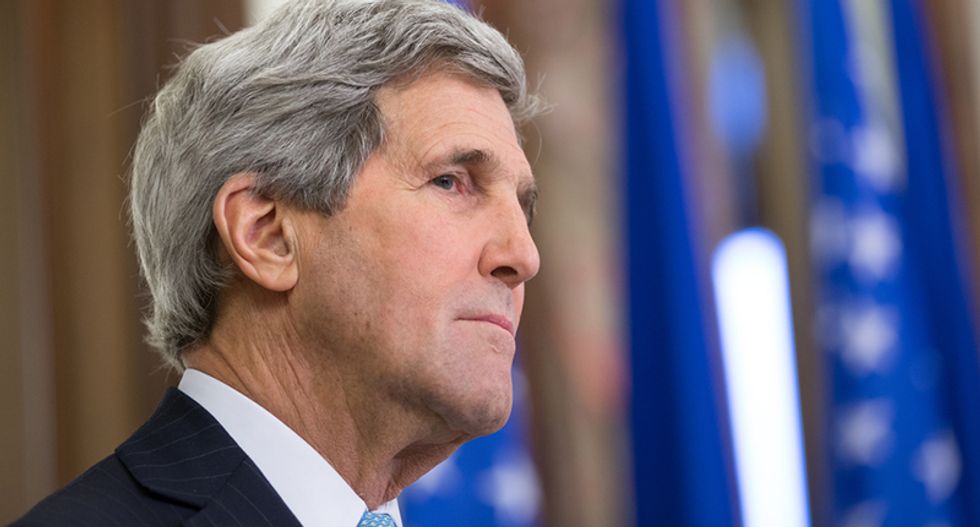 Kerry warns of 'authoritarian populism,' takes jab at Trump tweets