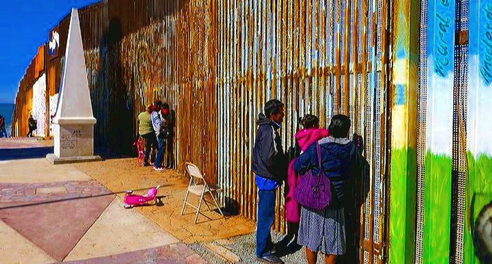 Asylum seekers turned away at US-Mexico border sue US government