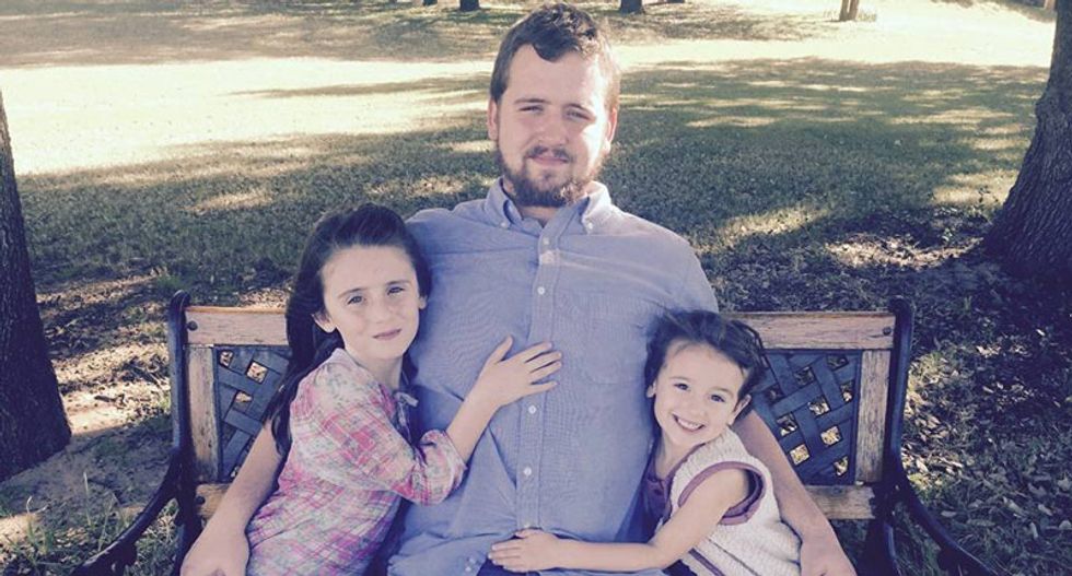 'Please don't shoot me,' unarmed man begs — before being shot dead by Arizona police: report