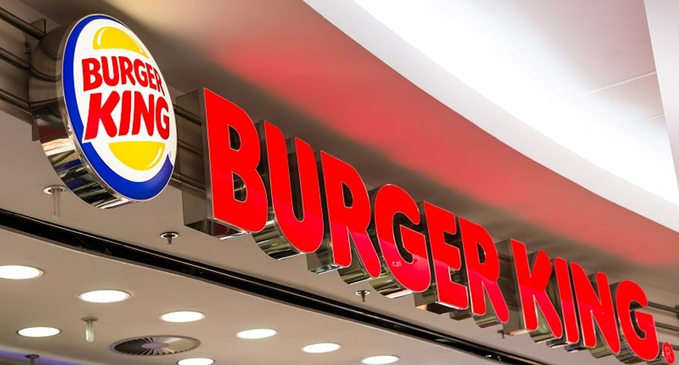 Prankster convinces Burger King employees they must smash windows to prevent explosion