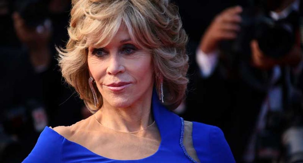 Jane Fonda pulls her money out of Wells Fargo to support NoDAPL
