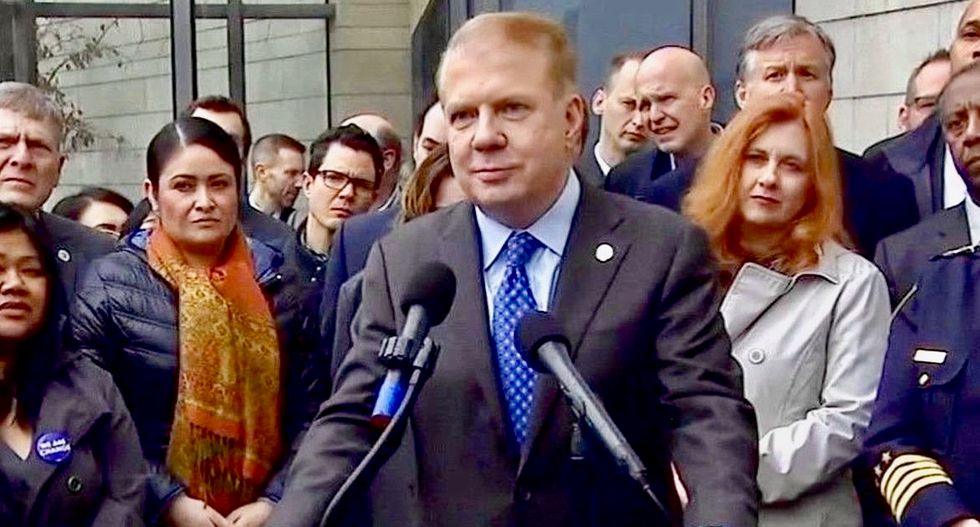 Seattle Mayor Ed Murray resigns after fifth man pins shocking sex abuse allegations on him