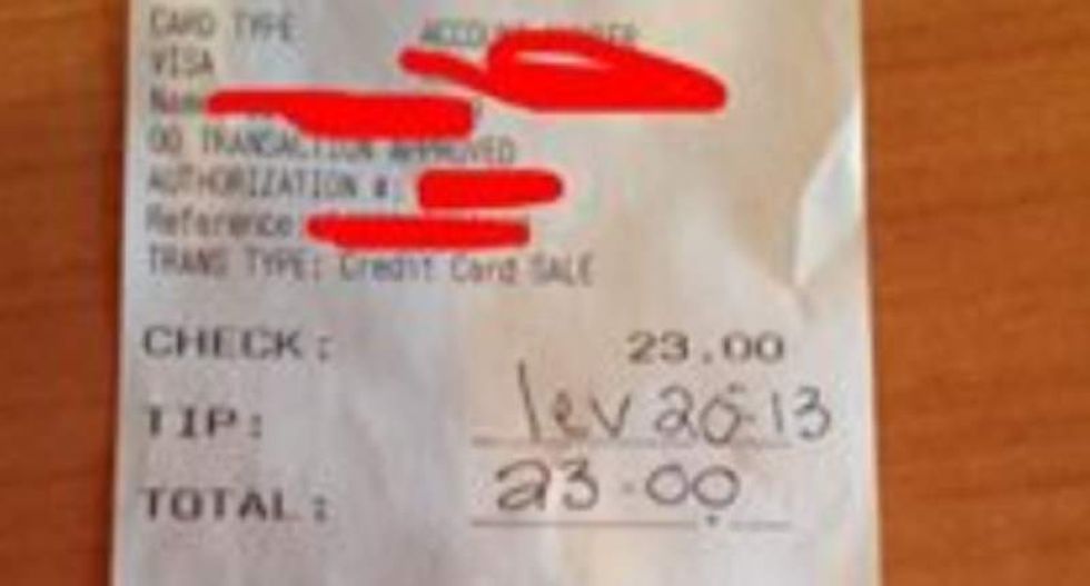 Gay North Carolina waitress reveals that customers 'tipped' her with Bible verse calling for her death