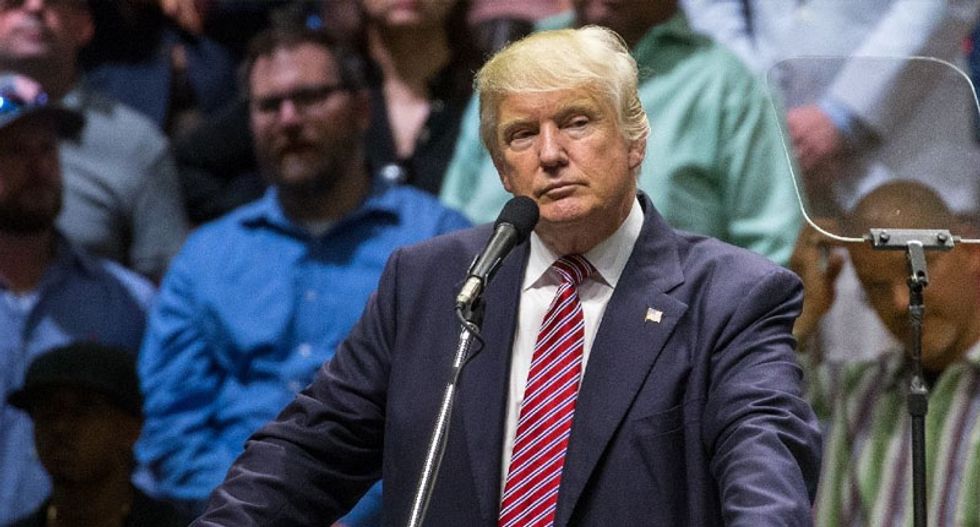 Trump relying more on a teleprompter as Clinton pummels him with his own off-the-cuff remarks