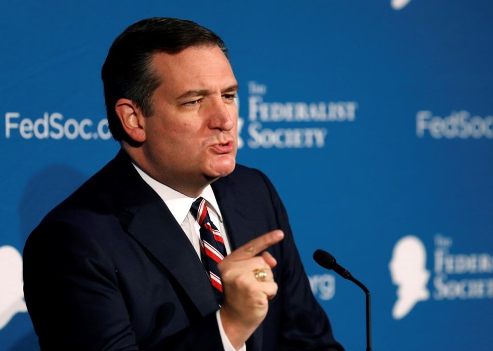 Ted Cruz and Texas governor defy China edict to meet with president of Taiwan