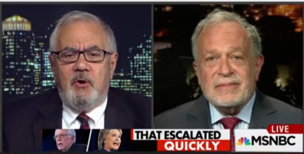 Robert Reich and Barney Frank clash over Bernie Sanders' remarks on 'too big to fail'