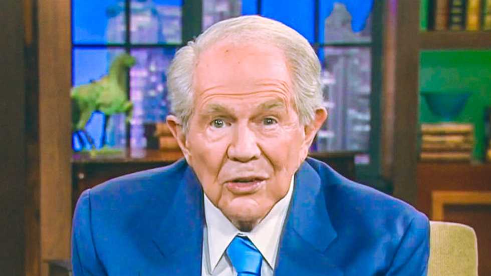 Pat Robertson: 'Fundamentalists' who say you are going to Hell are 'such mean people'