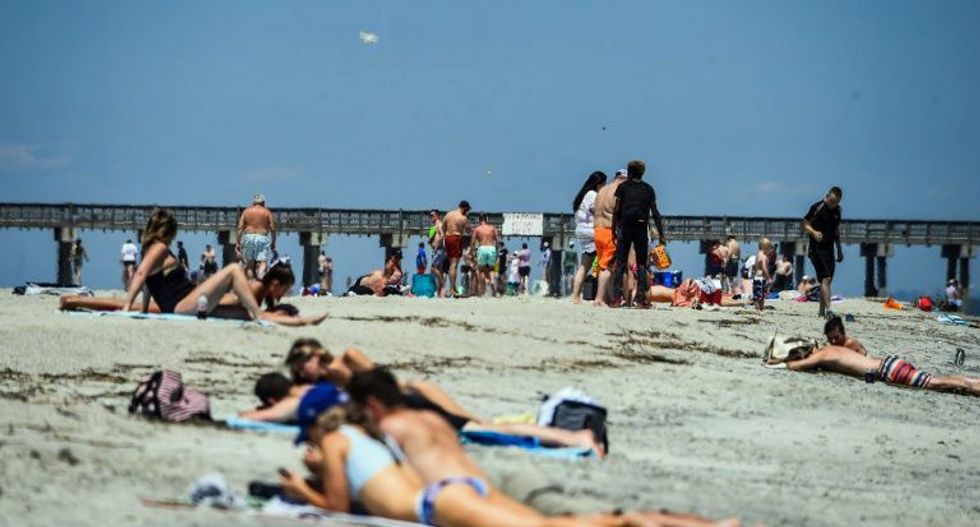 Residents of Georgia are thumbing their noses at coronavirus — and hitting the state’s beaches