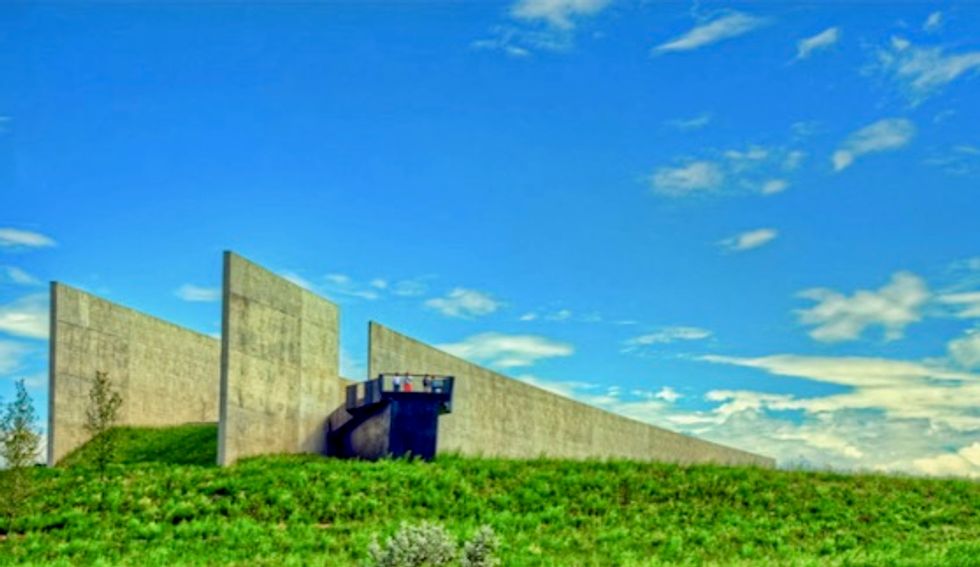 Trump’s 9/11 visit to ‘gorgeous’ Flight 93 Memorial Wall has inspired him to push harder for Mexico wall