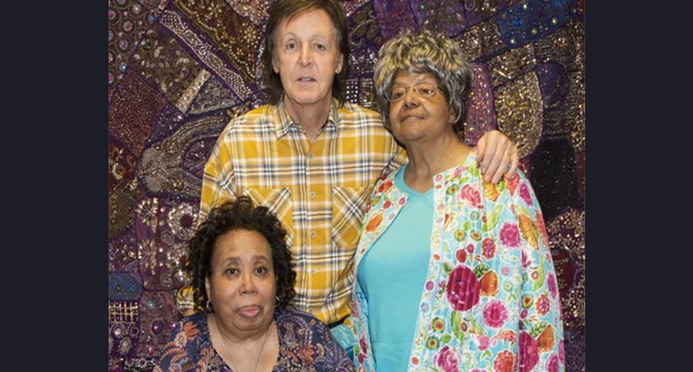 Paul McCartney meets two of the Little Rock Nine who inspired the song 'Blackbird'