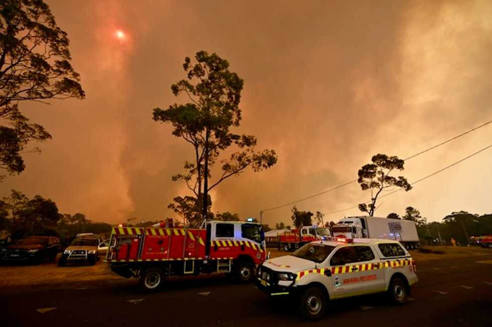 'Catastrophic' conditions as bushfires rage in Australia