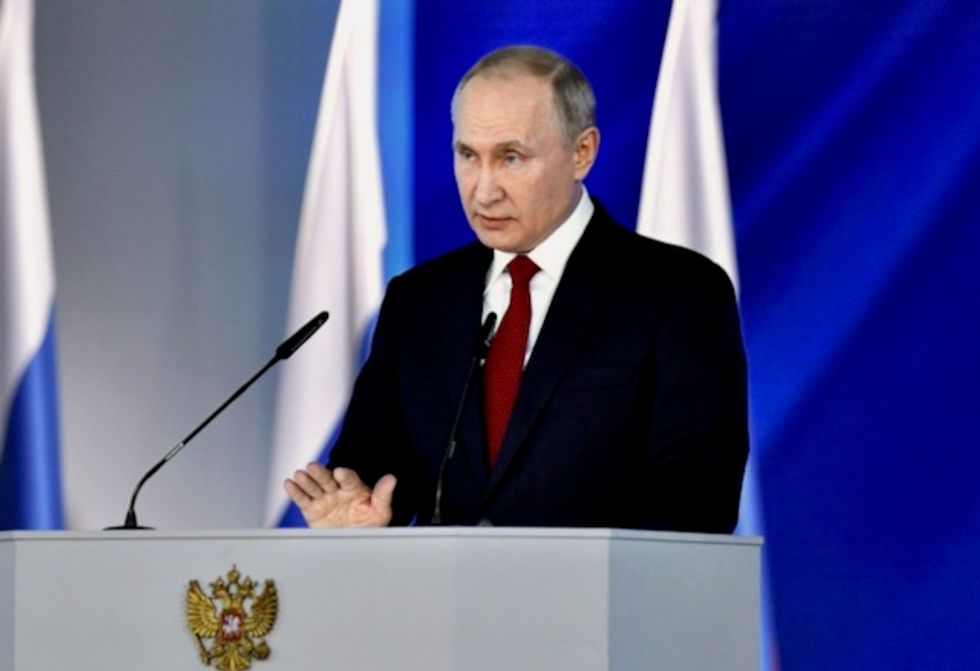 Putin uses state of nation speech to flag referendum on constitutional change