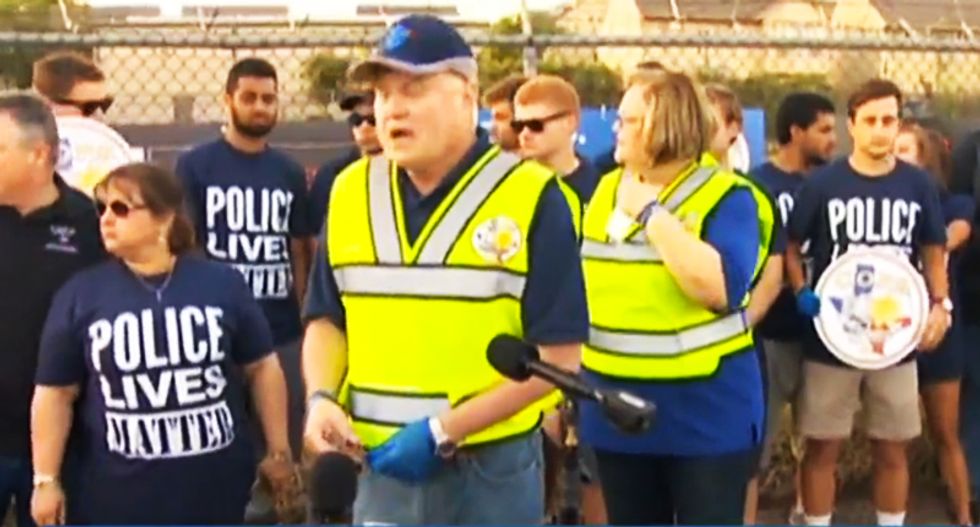 Houston cops protest outside Beyoncé concert -- charge hometown star with being 'anti-police'