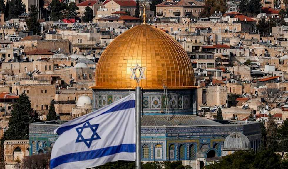 Palestinian PM calls on world to boycott Trump peace plan