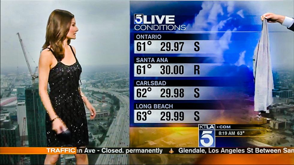 Male KTLA anchor forces meteorologist to cover her dress: 'We're getting a lot of emails'