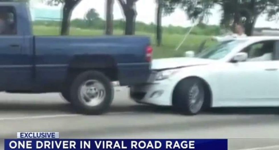 WATCH: Absolute chaos erupts on Texas street as road raging drivers engage in vicious 4-person brawl