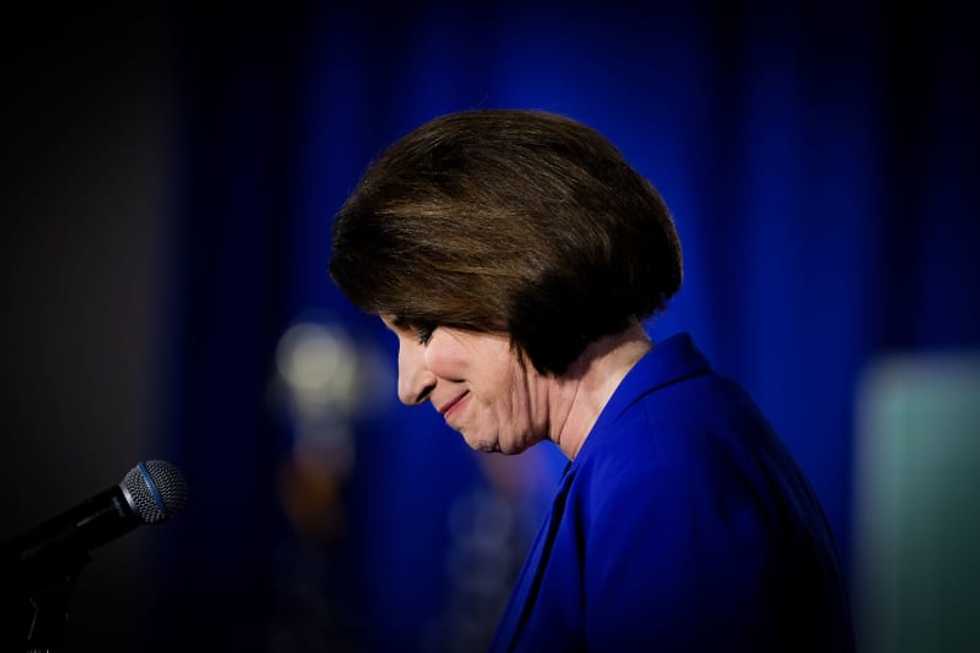 Klobuchar and Buttigieg vie for Minnesota moderates -- as Biden struggles