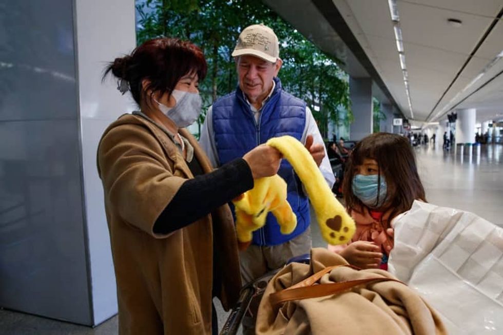 Neighbors call cops over California girl under 'self-quarantine' with coronavirus