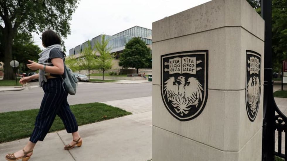 More than 100 University of Chicago MBA students are in quarantine after COVID-19 outbreak