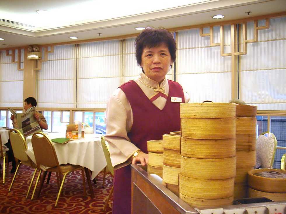 Chinese restaurants starved for cash as virus hits industry