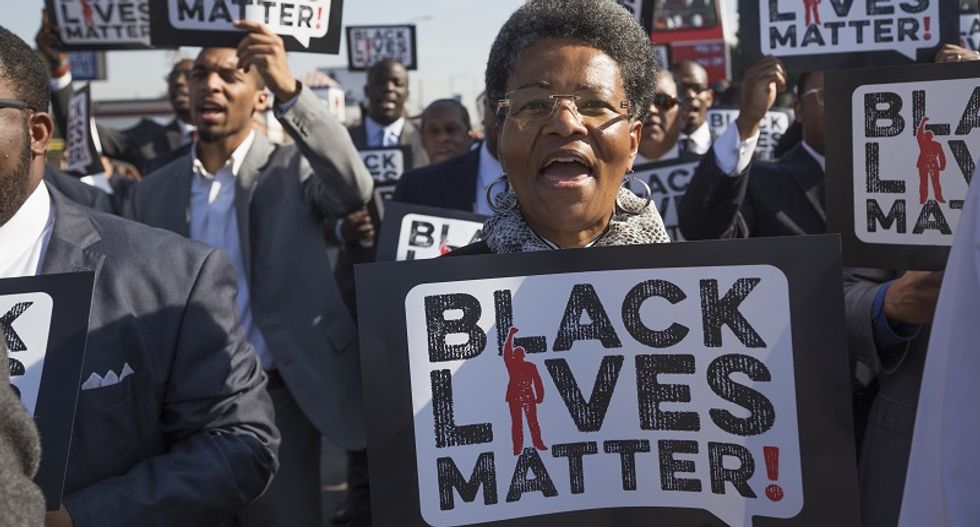 Police kill about 3 men per day in the US, according to new study