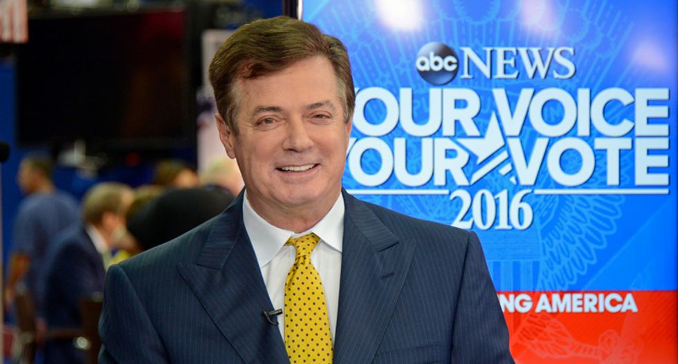 Trump lawyer denies Manafort has any info on Trump or his 2016 campaign