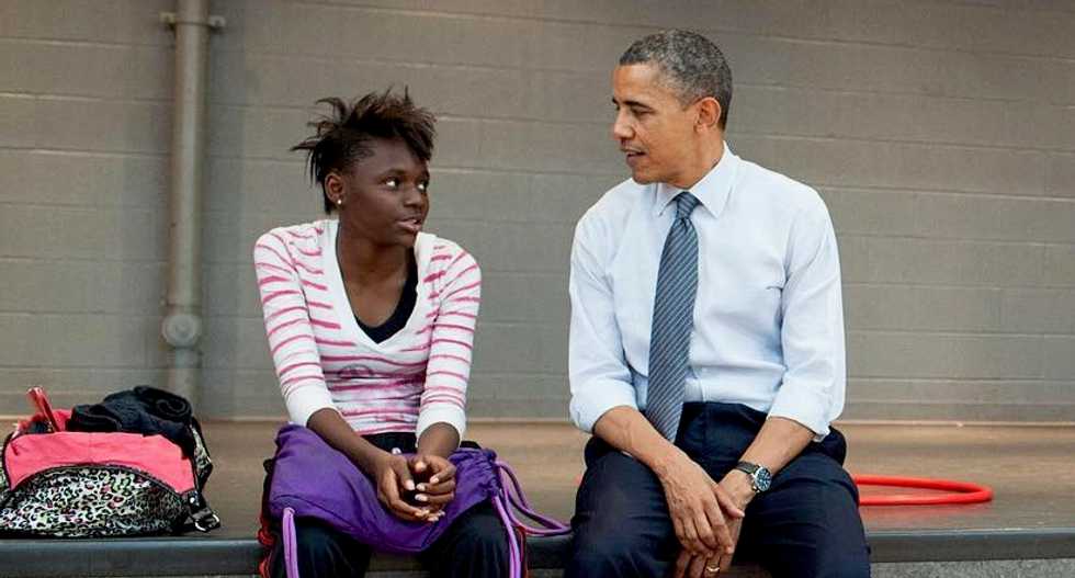 Former WH photographer uses photos to demonstrate Obama’s respect for women after Trump’s insulting tweet about an MSNBC host