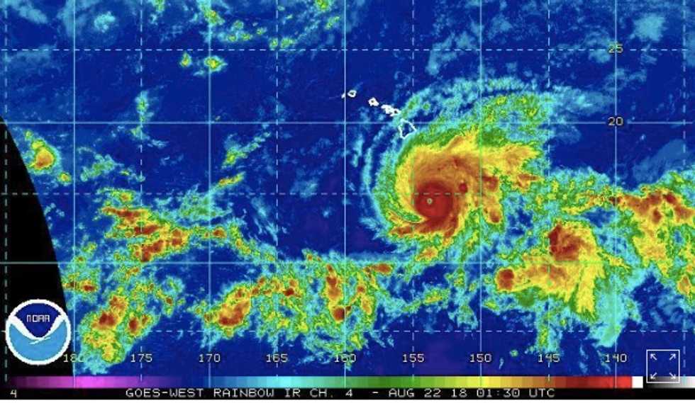 Hurricane Lane strengthens to Cat 5 as it heads toward Hawaii: NHC