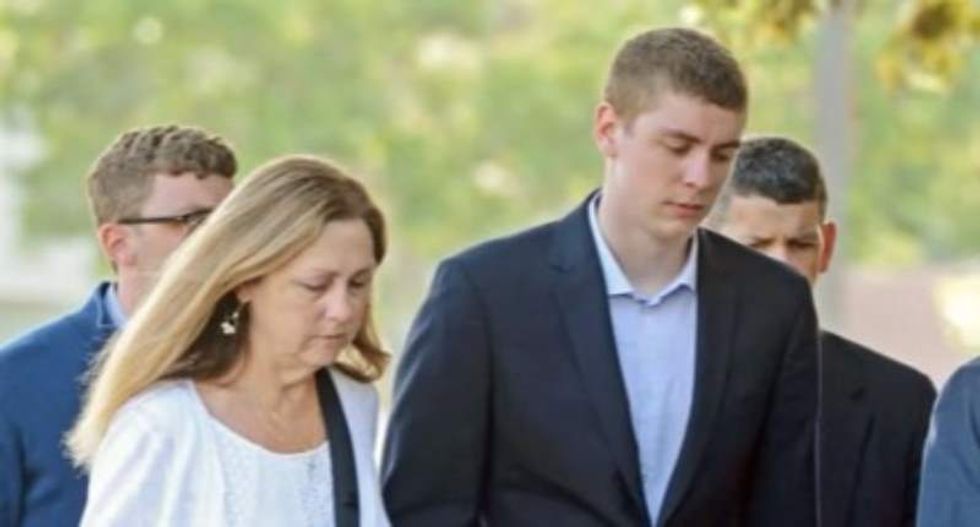Brock Turner may have sent photos of his rape victim to friends: police