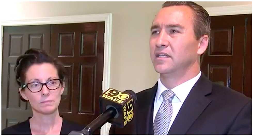 Baton Rouge pastor defies order and holds service amidst coronavirus outbreak: 'The virus is politically motivated'