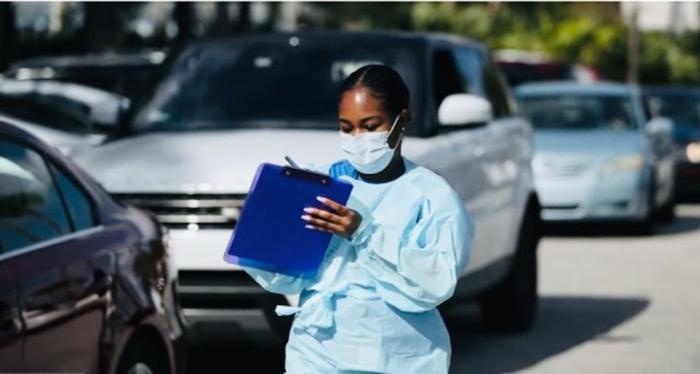 'We cannot test. We cannot test': As coronavirus cases in US spike 40% in one day, medical workers plea for key supplies