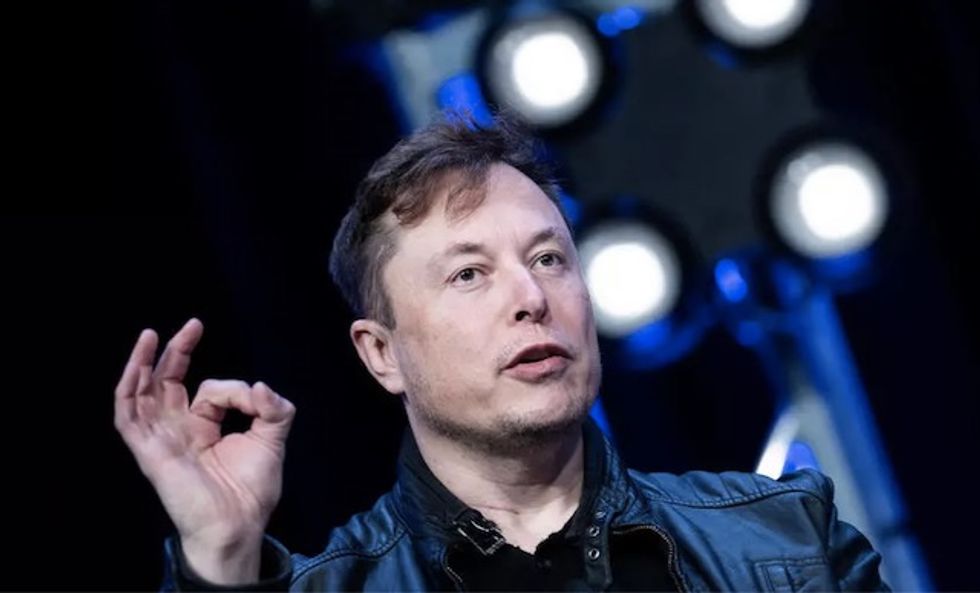Elon Musk shows off progress merging brains and machines