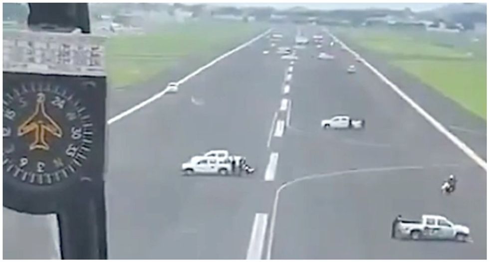WATCH: Mayor orders cars parked on runway to block planes from landing in Ecuador