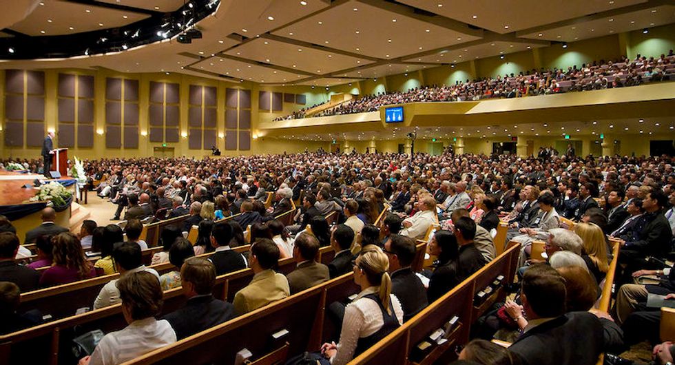 'God don't like stupid': Louisiana church shamed for defying pandemic rules with Tuesday night service