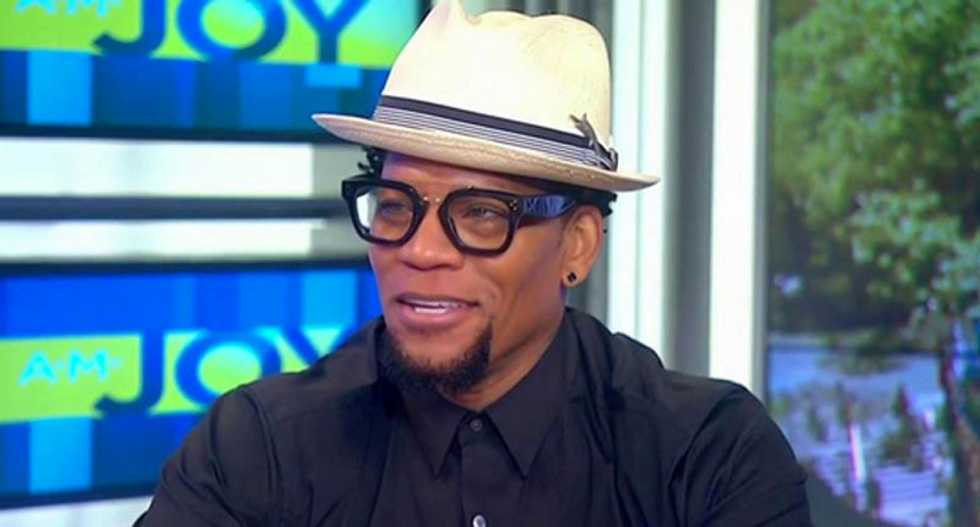 WATCH: DL Hughley destroys 'circus clown' Donald Trump and the entire racist GOP