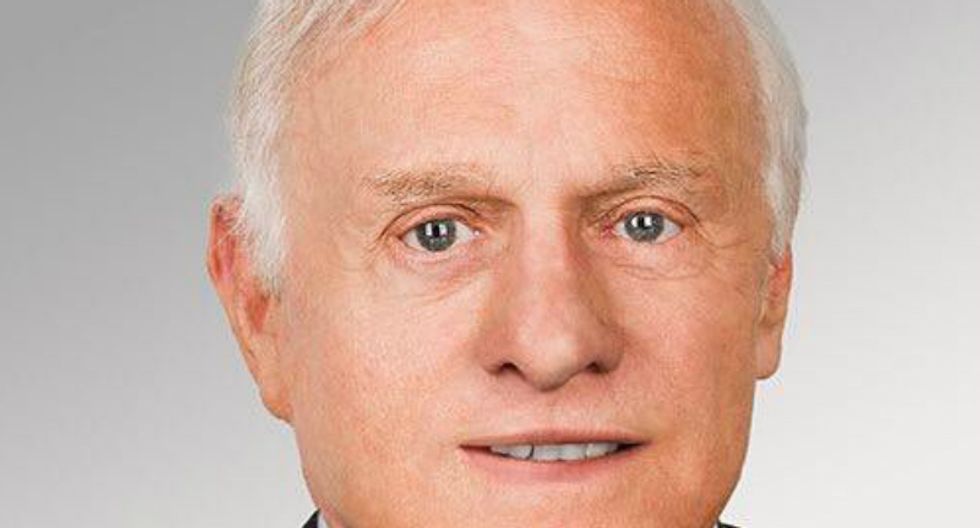 GOP operative who tried to get Hillary's emails from Russian hackers committed suicide after talking to WSJ