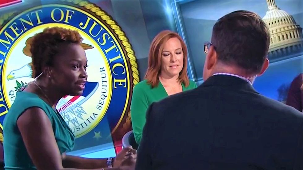 'He has no poker face': CNN panel mocks Trump's panicky tweets as 'the walls are closing in'
