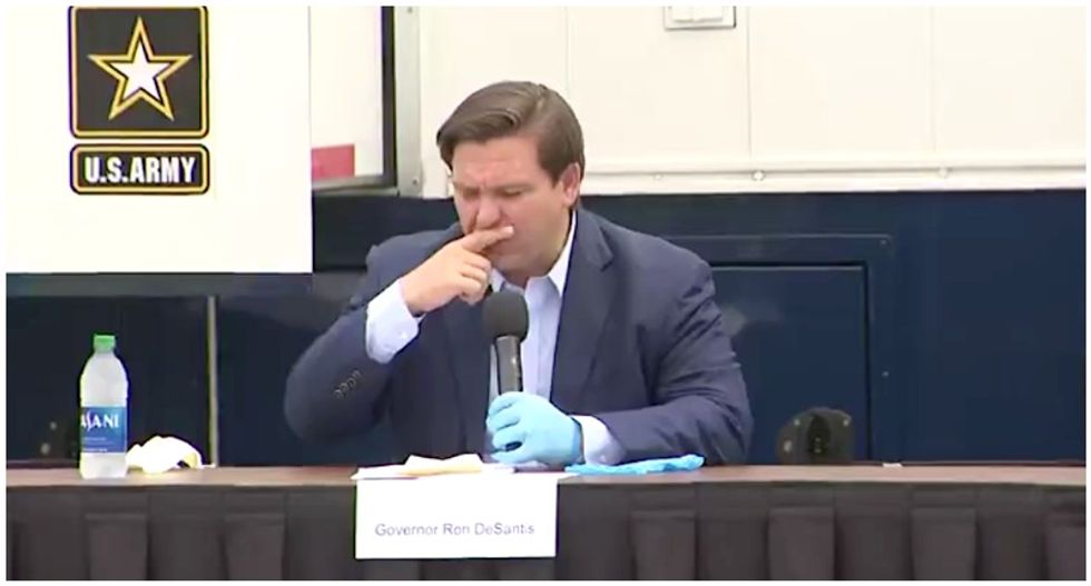 DeSantis shows up to coronavirus briefing wearing a single glove – then touches his face with his bare hand
