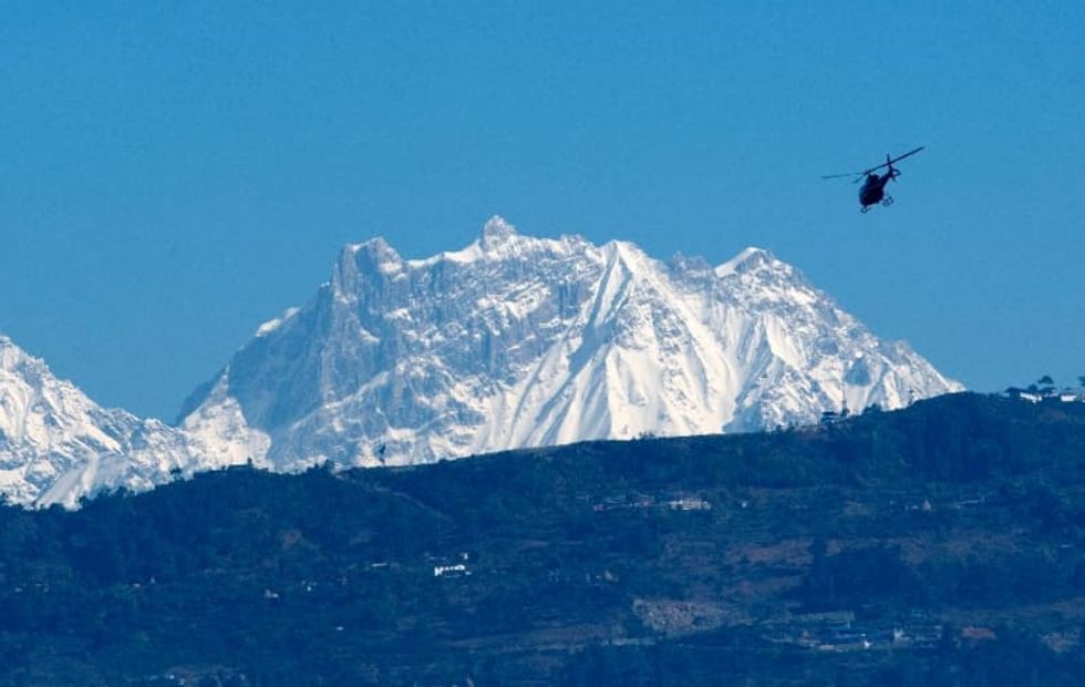 Two bodies found in Nepal search for missing Koreans