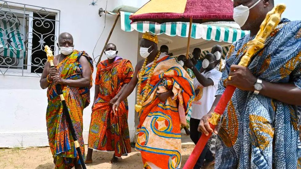 Ivory Coast king seeks to exorcise coronavirus