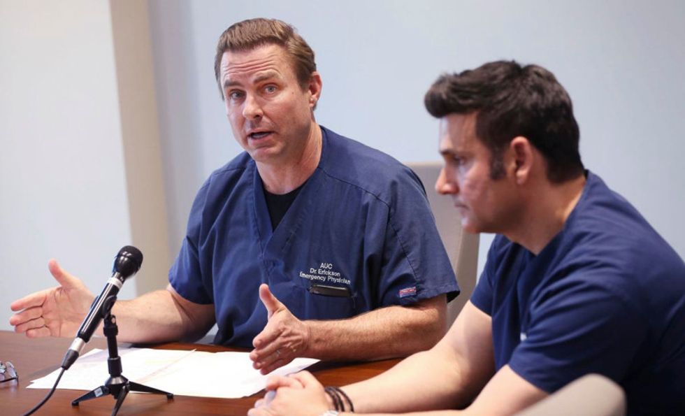 Doctors who spread ‘reckless’ COVID-19 misinformation are Fox News' newest stars -- and darlings of the right wing