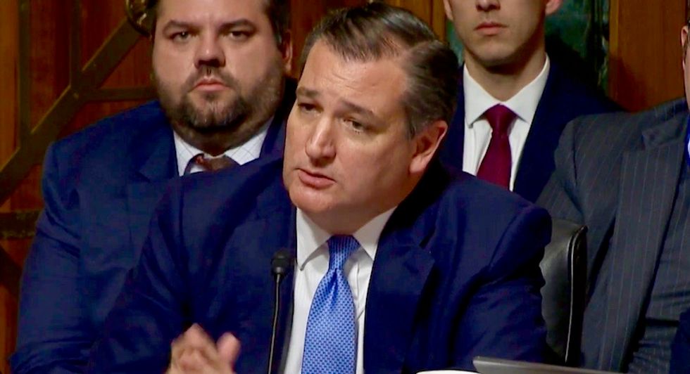 Ted Cruz gives lecture on 'heart-wrenching' sight of Kavanaugh's mother watching son accused of gang rape