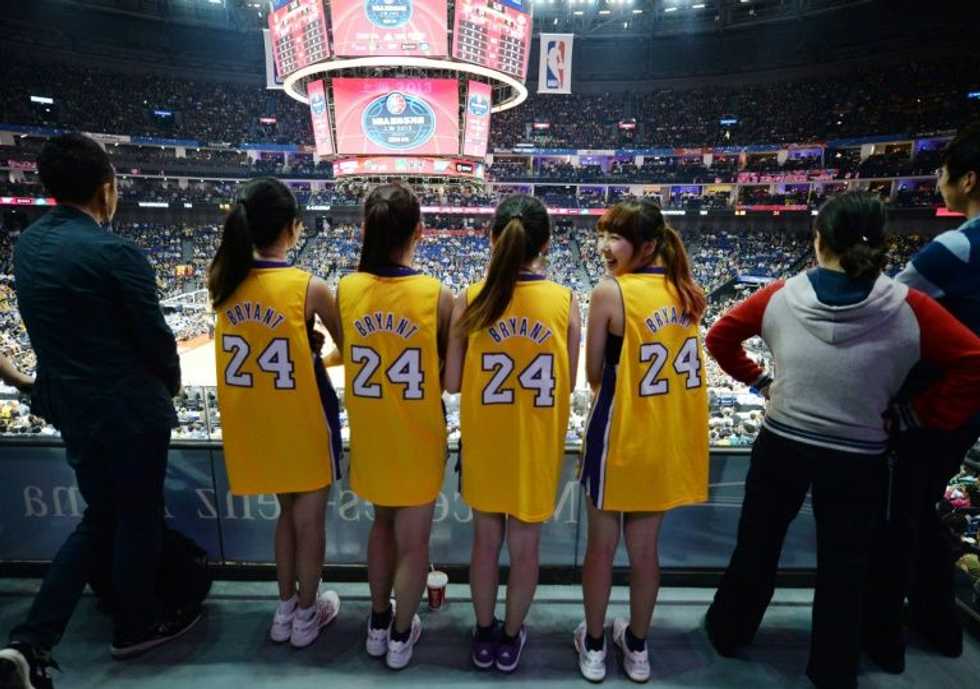 Chinese fans grieve for NBA superstar Kobe Bryant after helicopter crash