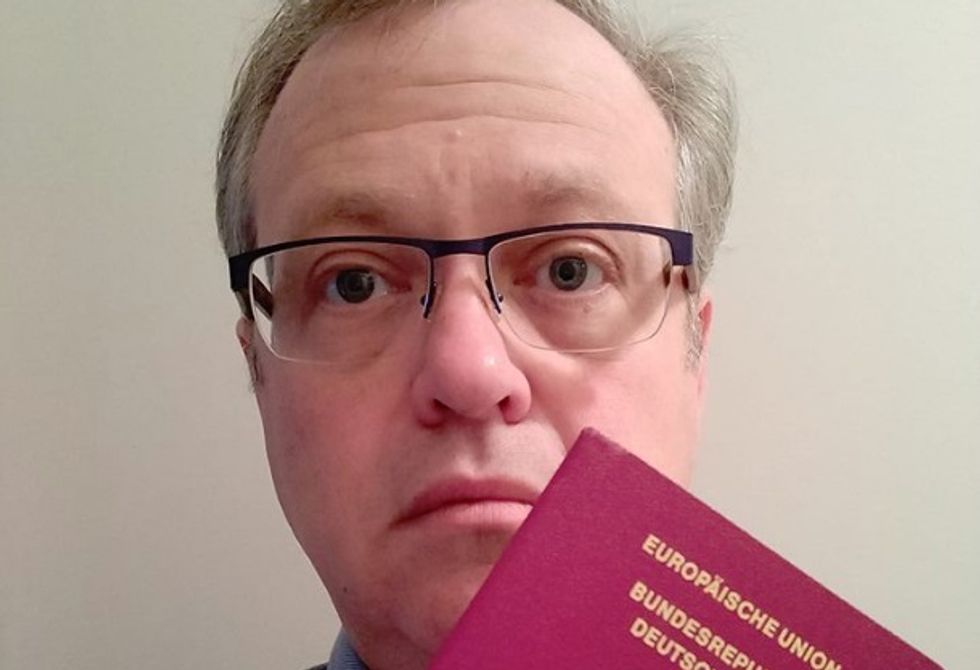 Law professor explains chilling precedent of new Trump immigration plan: 'Redefining citizenship is a sign of illness'