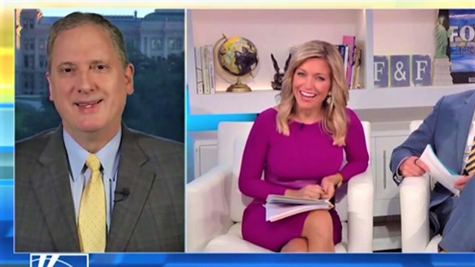 Guest embarrassingly corrects Fox's Ainsley Earhardt after she says Beto O'Rourke could ban plastic straws in Texas